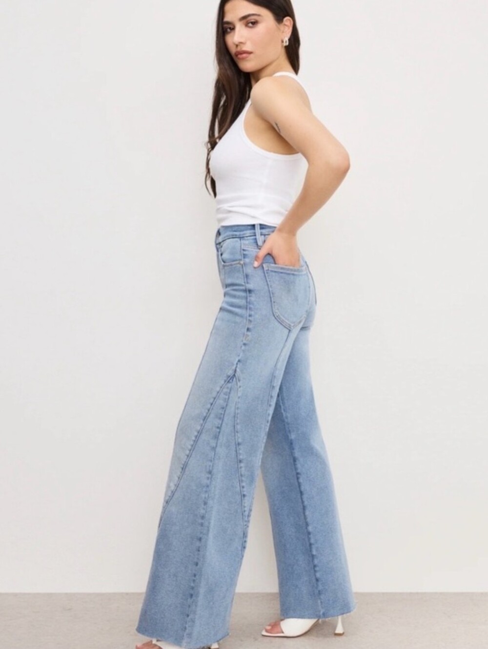Good American Good Petite Palazzo Jeans Size 27 SHORT - HEMMED - CROPPED - Picture 3 of 15